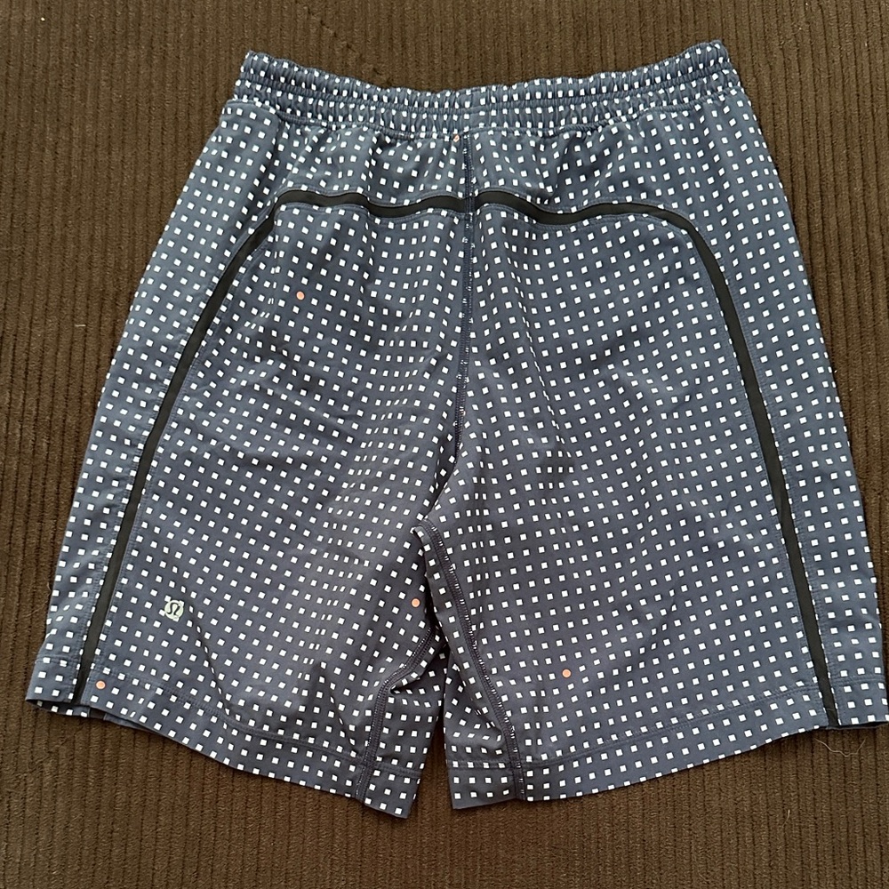 Lululemon Pace Breaker Navy Patterned Men's Lined Shorts Medium